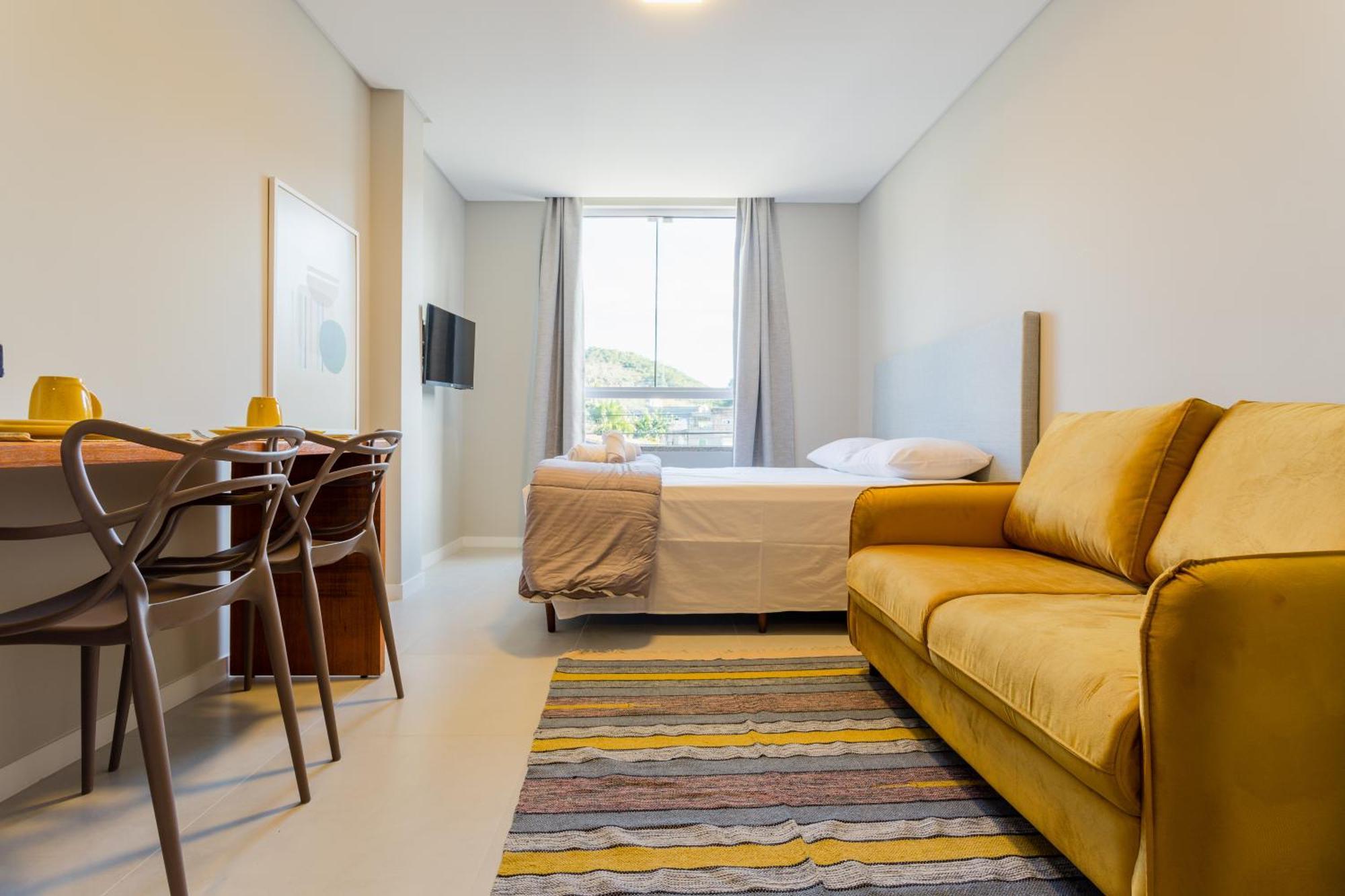 Maikai Studios Praias Balneario Camboriu Bagian luar foto